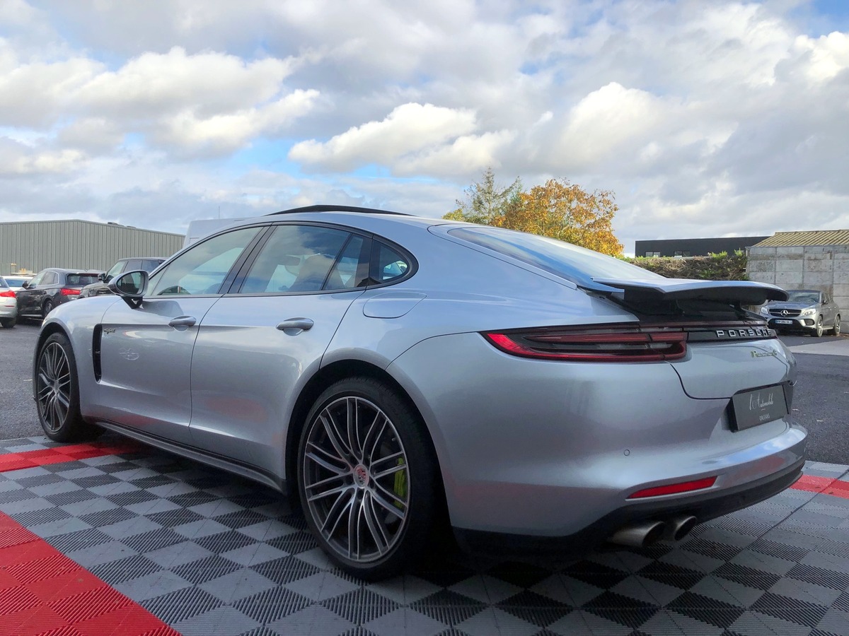 Porsche Panamera II 4 E-HYBRID V6 3.0 462 PDK Y