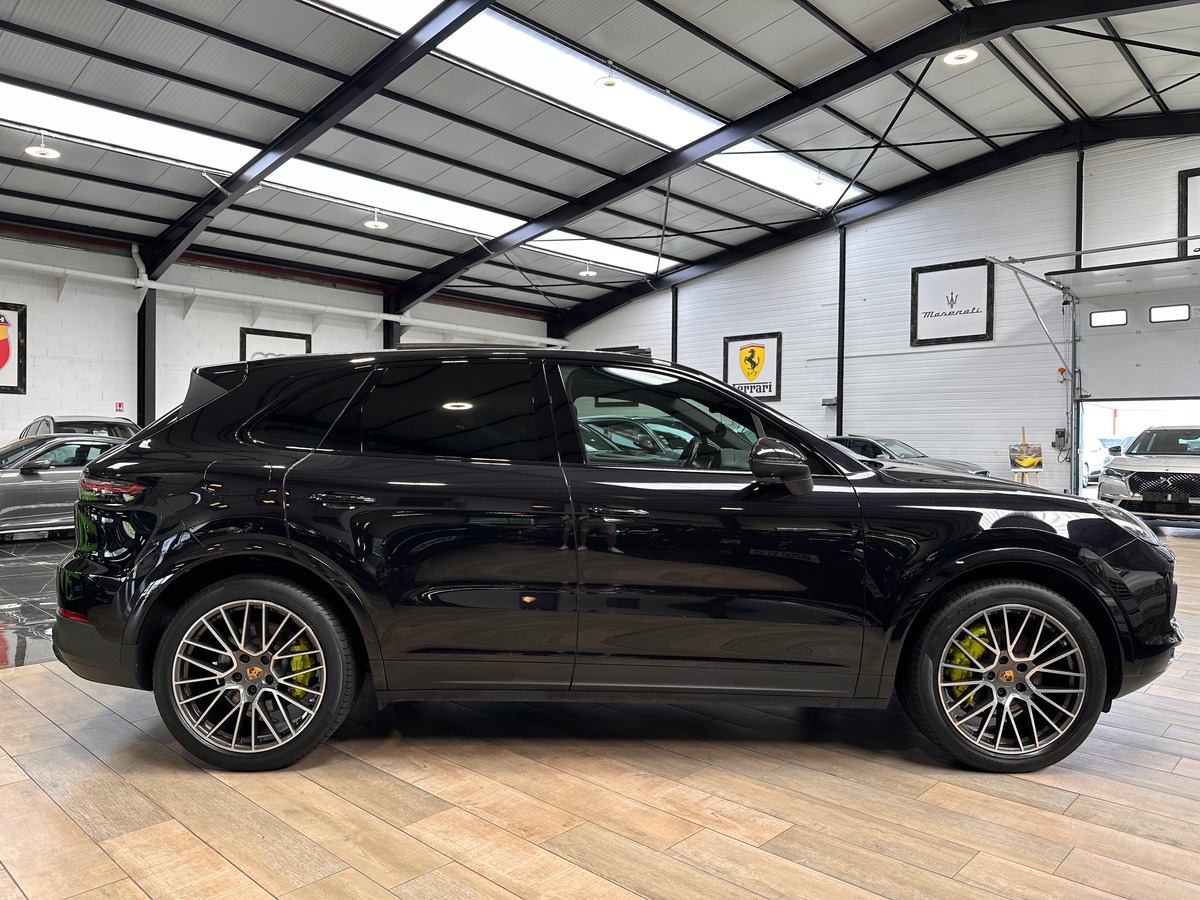 Porsche Cayenne III 3.0 V6 462 ch E-Hybrid AWD