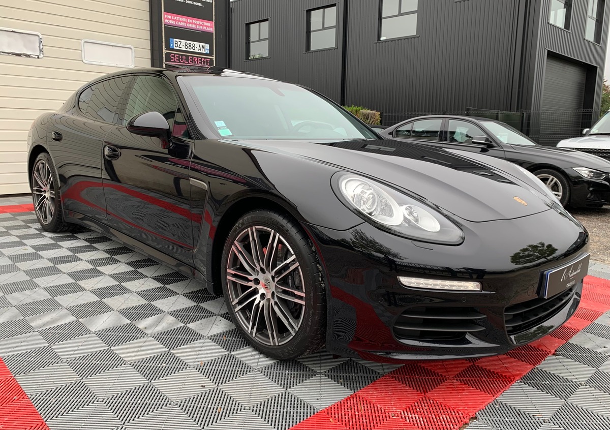 Porsche Panamera (2) 3.0 TD 300 EDITION OPTIONS g