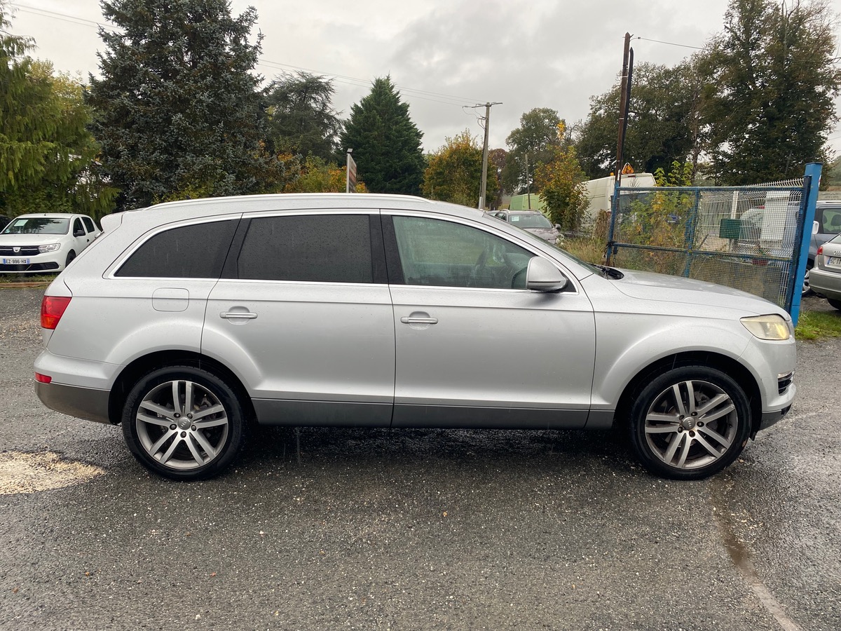 Audi Q7 3.0 v6 tdi 233cv pack luxe 239000km bon état 