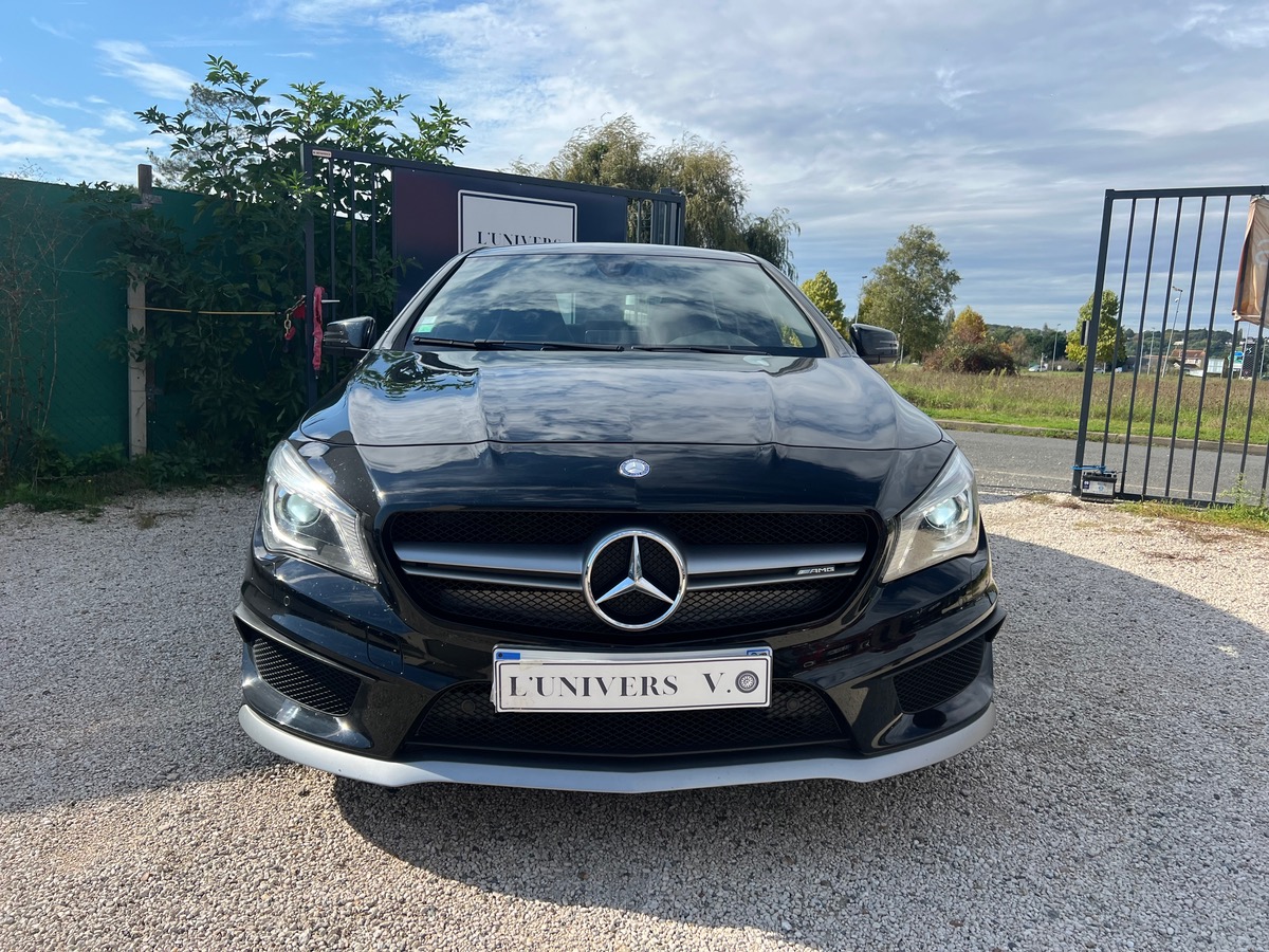 Mercedes Benz CLA 45 AMG 381ch 4Matic Speedshift DCT