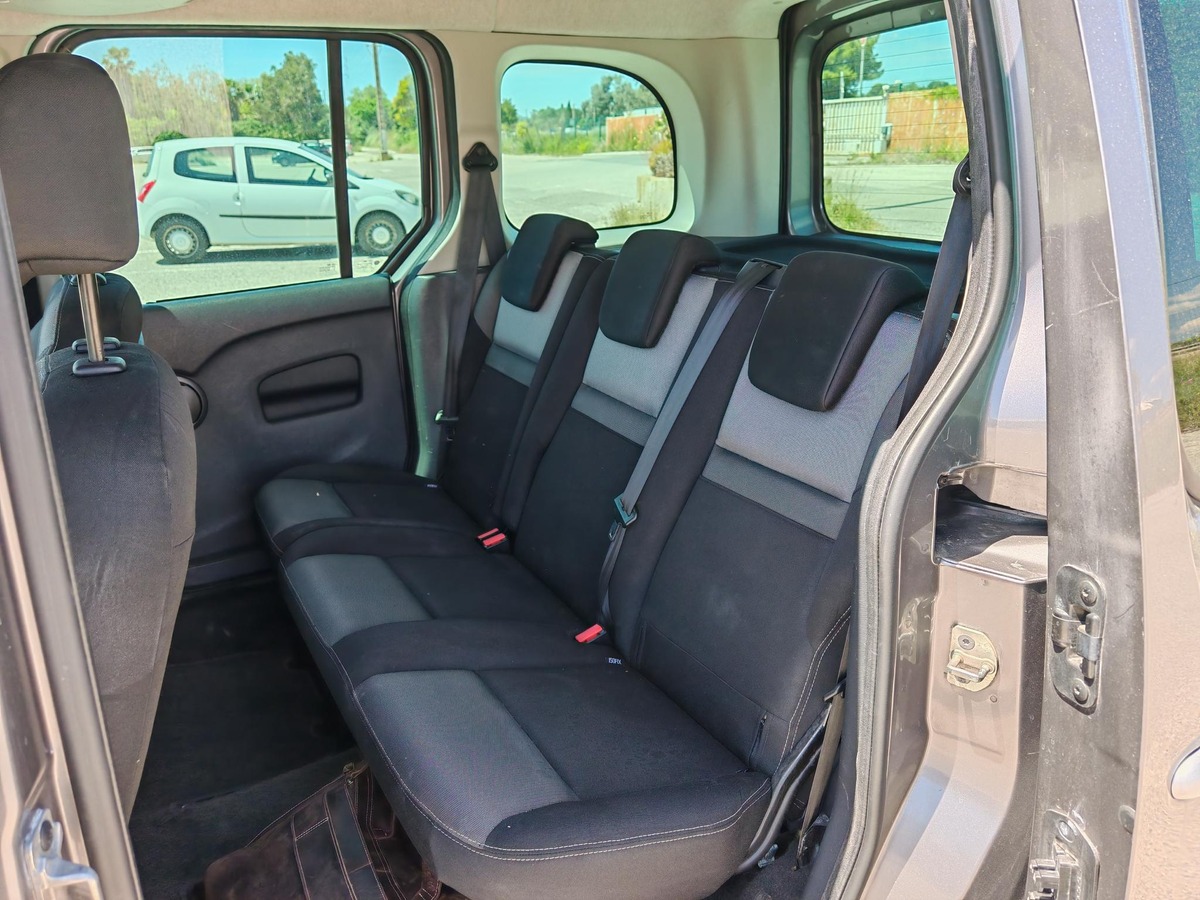 RENAULT Kangoo 1.2 tce intens 114ch