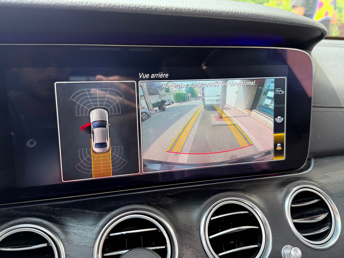 Mercedes-Benz Classe E V (2) 2.0 300 DE AVANTGARDE LINE 9G-TRONIC
