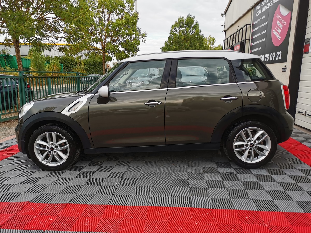 Mini Countryman COOPER D CHILI 112 gar 12 mois