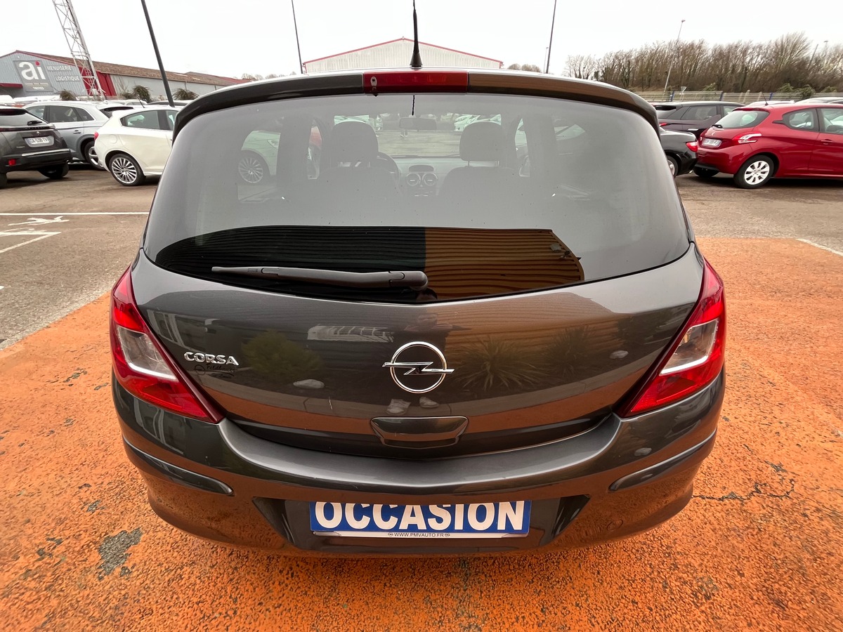 Opel Corsa D 5 portes 1.2 i Twinport 85 ch