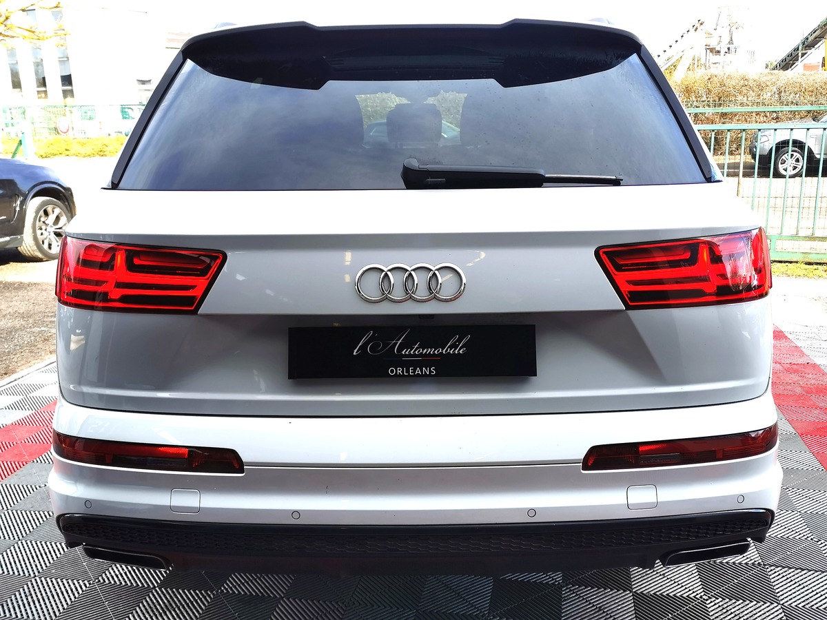 Audi Q7 50 TDI 286 S-LINE QUATTRO 7PL TO/BOSE/ATT