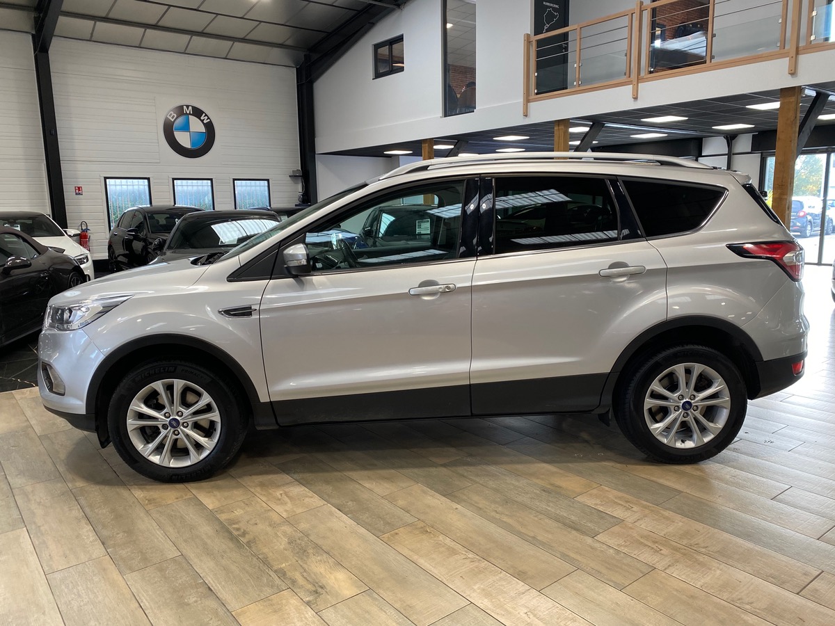 Ford Kuga 2.0 TDCI 150 4WD TITANIUM CAM/ATT ELEC B