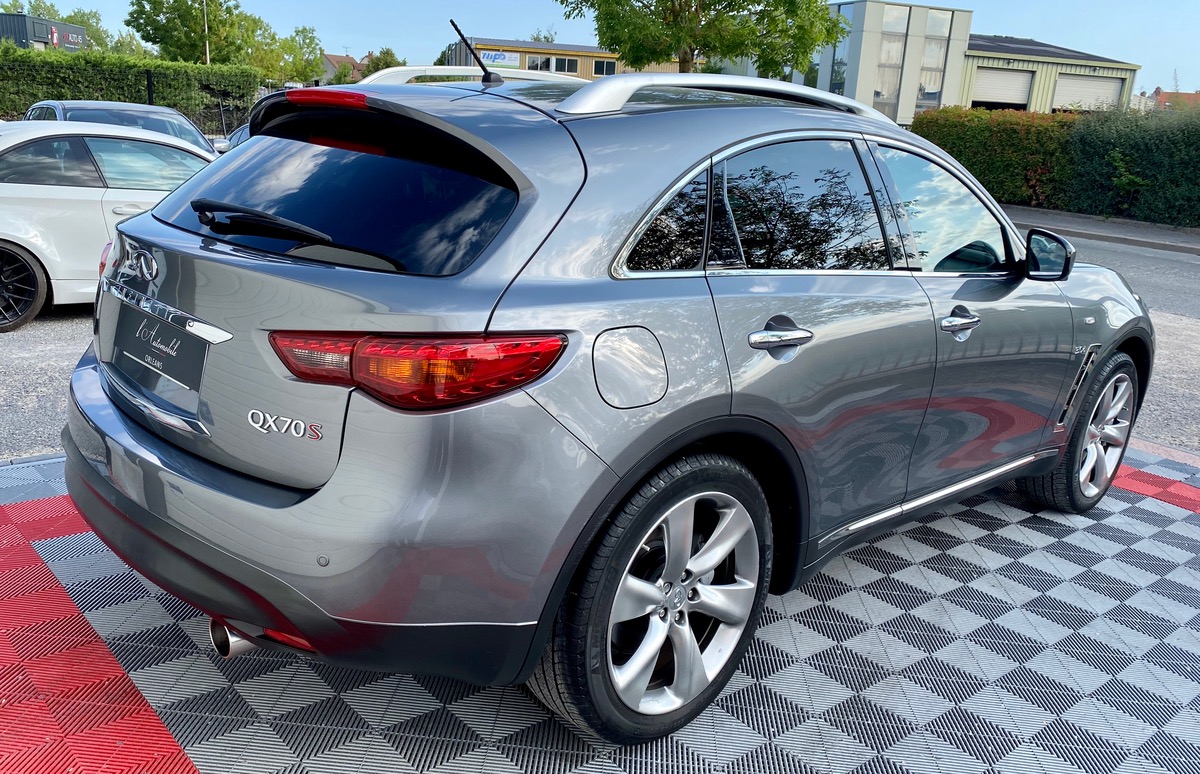 Infiniti QX70 3.0D S 238 CH PREMIUM