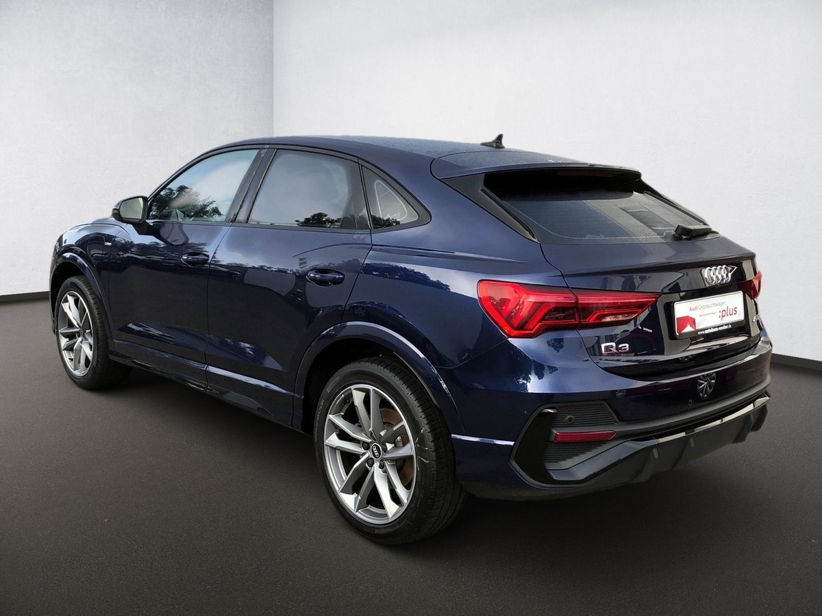 Audi Q3 Sportback II 45 TFSI e 245ch S line S tronic 6/Attelage/Phares LED matriciels