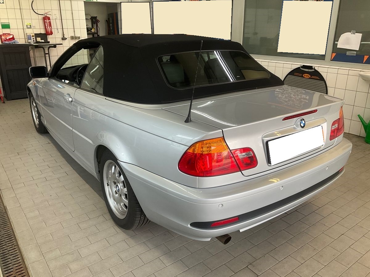 Bmw Série 3 Cabriolet 318Ci 143