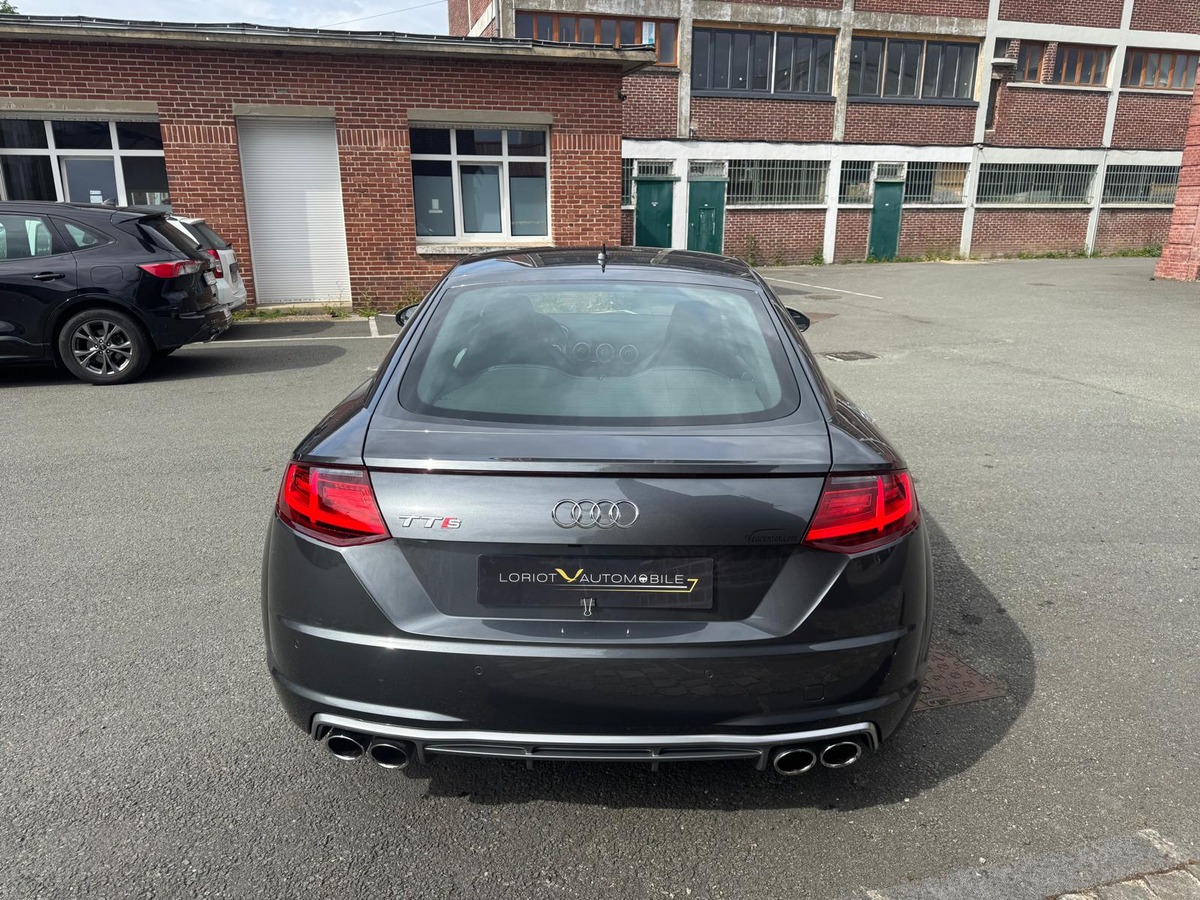 Audi TTS 2.0 TFSi Quattro S-Tronic