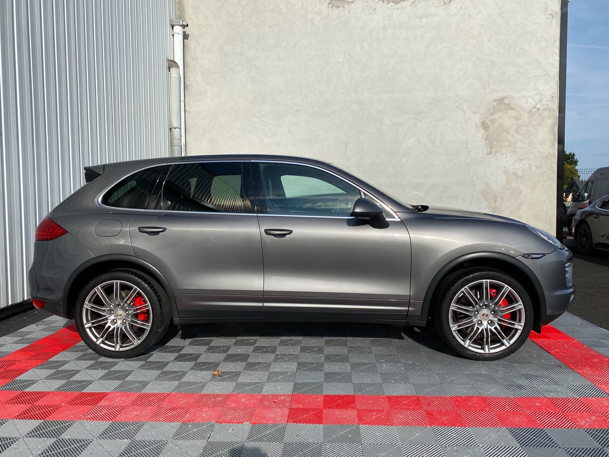 Porsche Cayenne Turbo 4.8 V8 500ch j