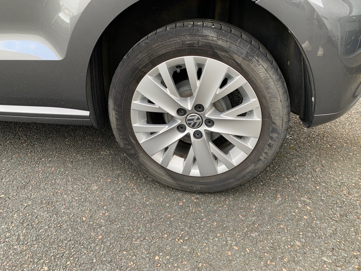 Volkswagen Polo LIFE