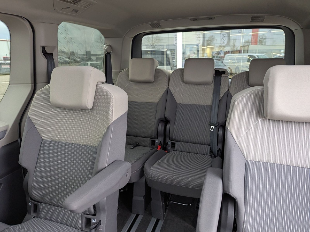 Volkswagen Multivan VII (T7) 1.4 eHybrid 218ch Life Court DSG6
