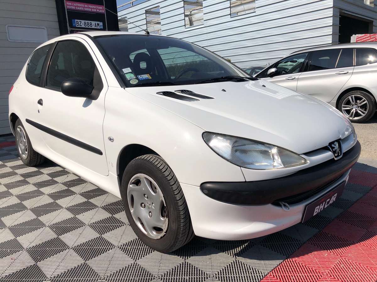 Peugeot 206 1.9 D 70ch clim DA deriv vp b