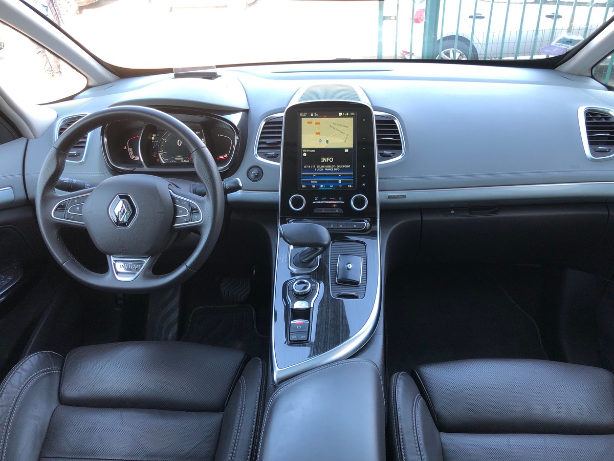 RENAULT Espace TCE 200ch initiale paris 4control k