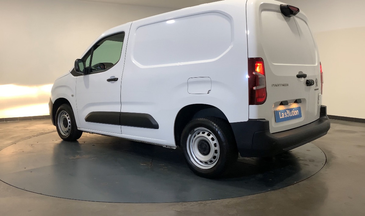 Peugeot Partner III (2) FOURGON 1.5 BLUEHDI 100 S&S 650KG STANDARD ASPHALT