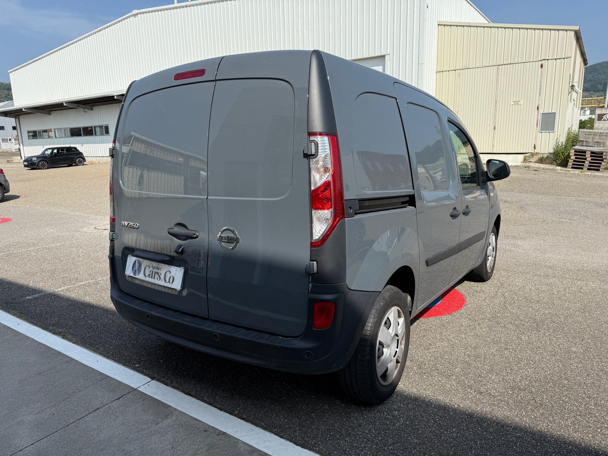 Nissan NV250 L1 1.5 dCi Fourgon 95cv N-CONNECTA, TVA RÉCUPÉRABLE, 3places, Suivi Complet.