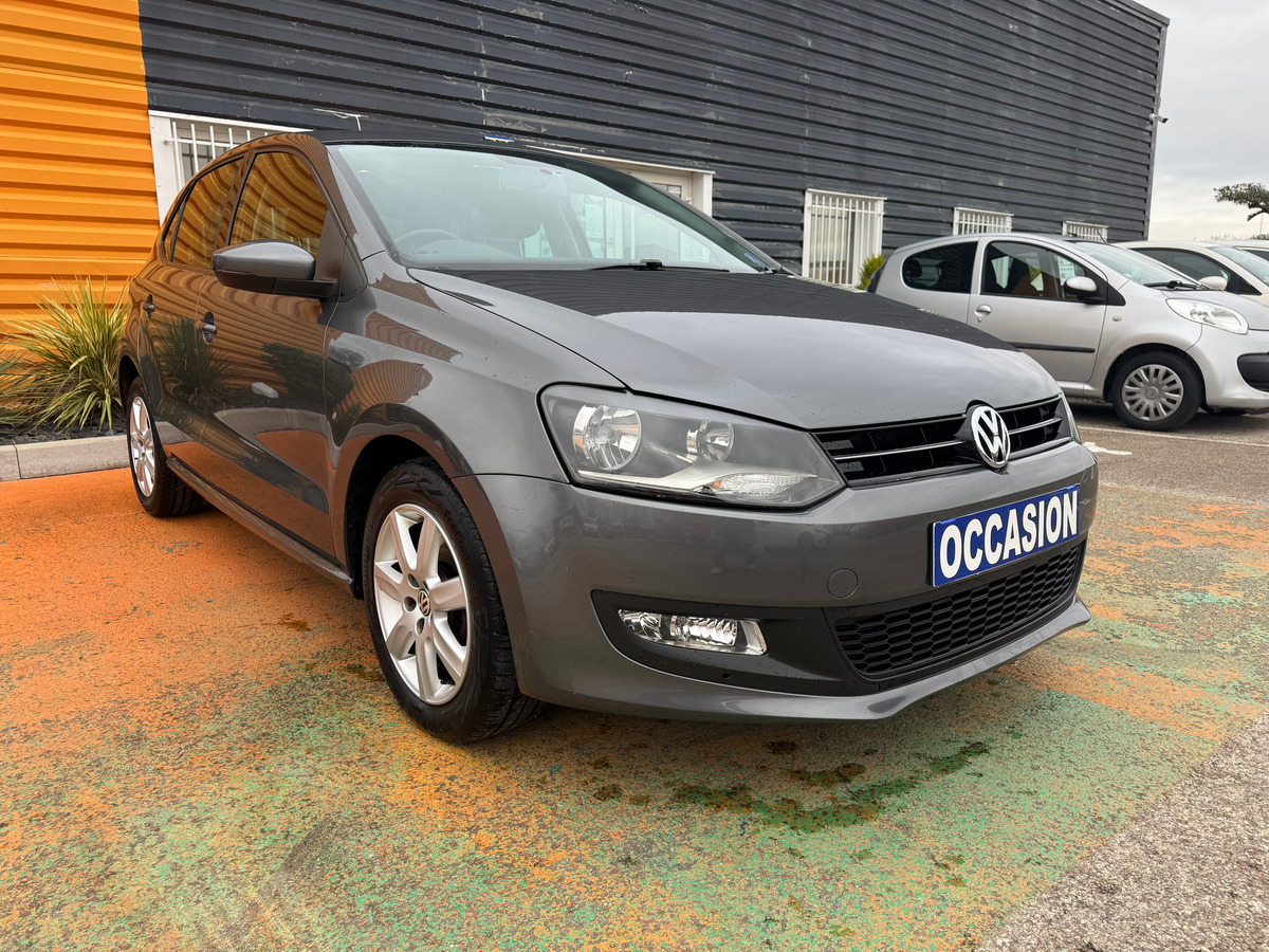 Volkswagen Polo V 5 portes 1.4 i 86 CH volant à droite