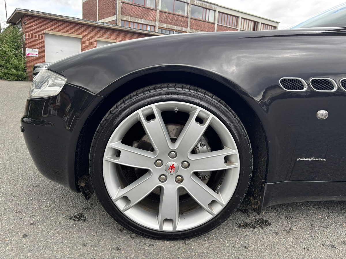 Maserati Quattroporte 4.2 V8 Sport GT BVA - Révisée