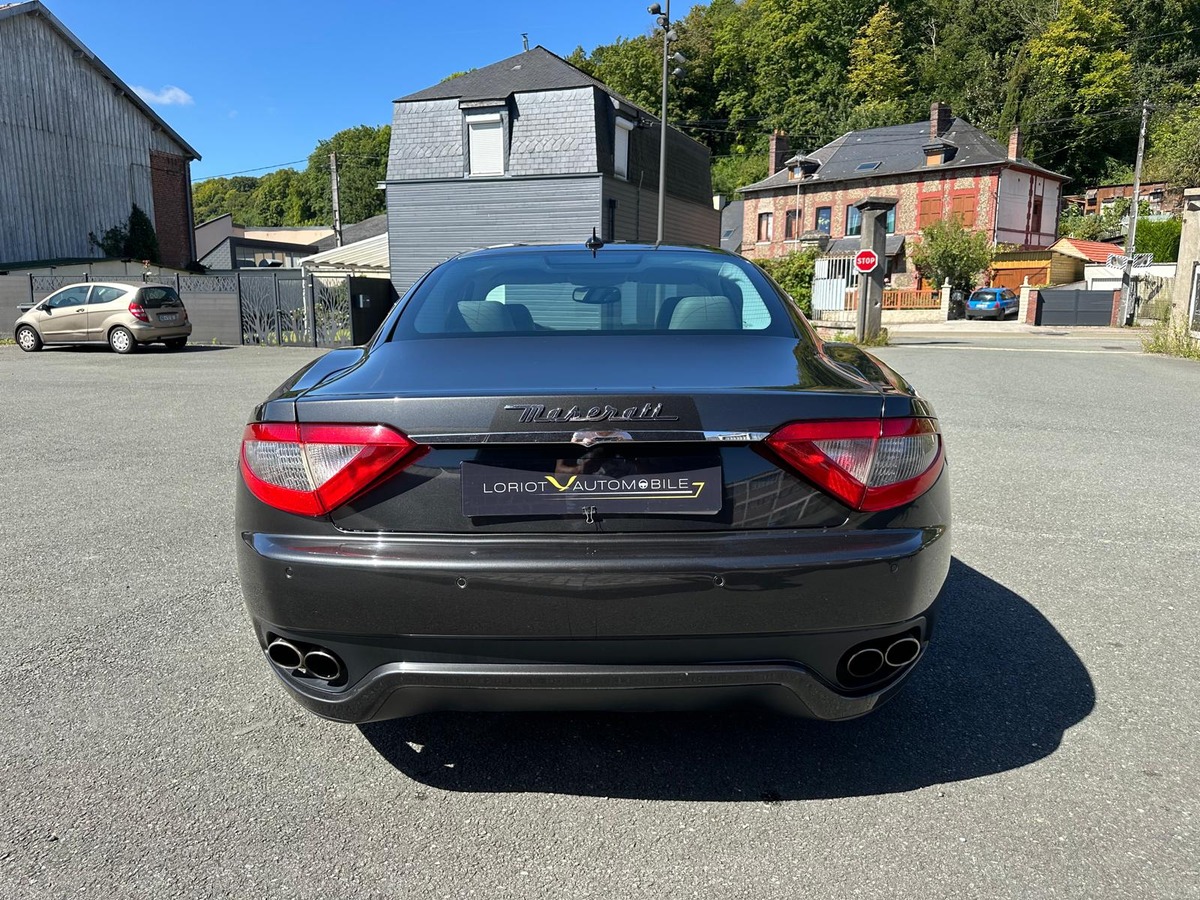 Maserati Granturismo 4.2 V8 BVA