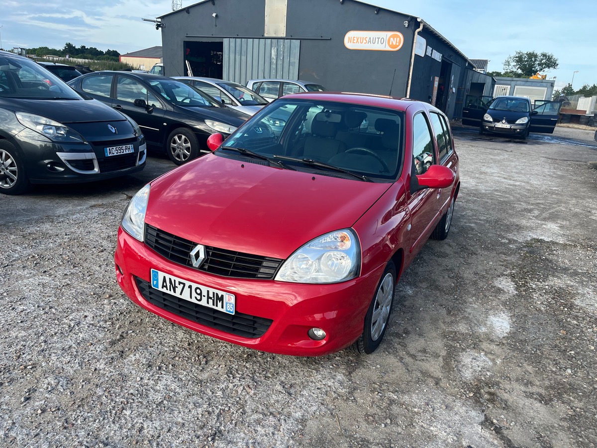 RENAULT Clio 1.5 dci 128195km