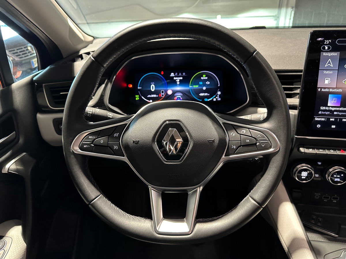 RENAULT Captur HYBRID RECHARGEABLE etech160 INTENS