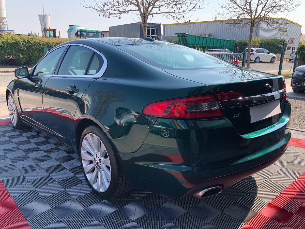 Jaguar XF 2.7 V6 207 BVA luxe premium