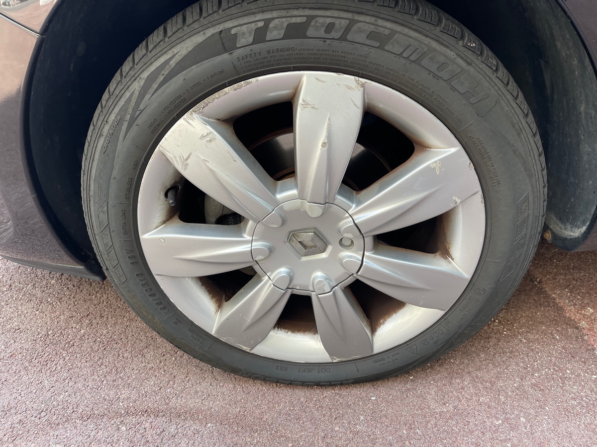 RENAULT Clio 1.6 i 111 cv / Phase 2 / Boîte auto / 5 Portes / Stade De France / GPS/ Clim