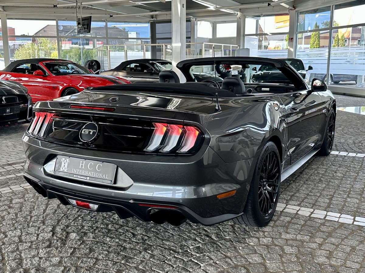 Ford Mustang Convertible VI 5.0 V8 450ch GT / caméra / CarPlay