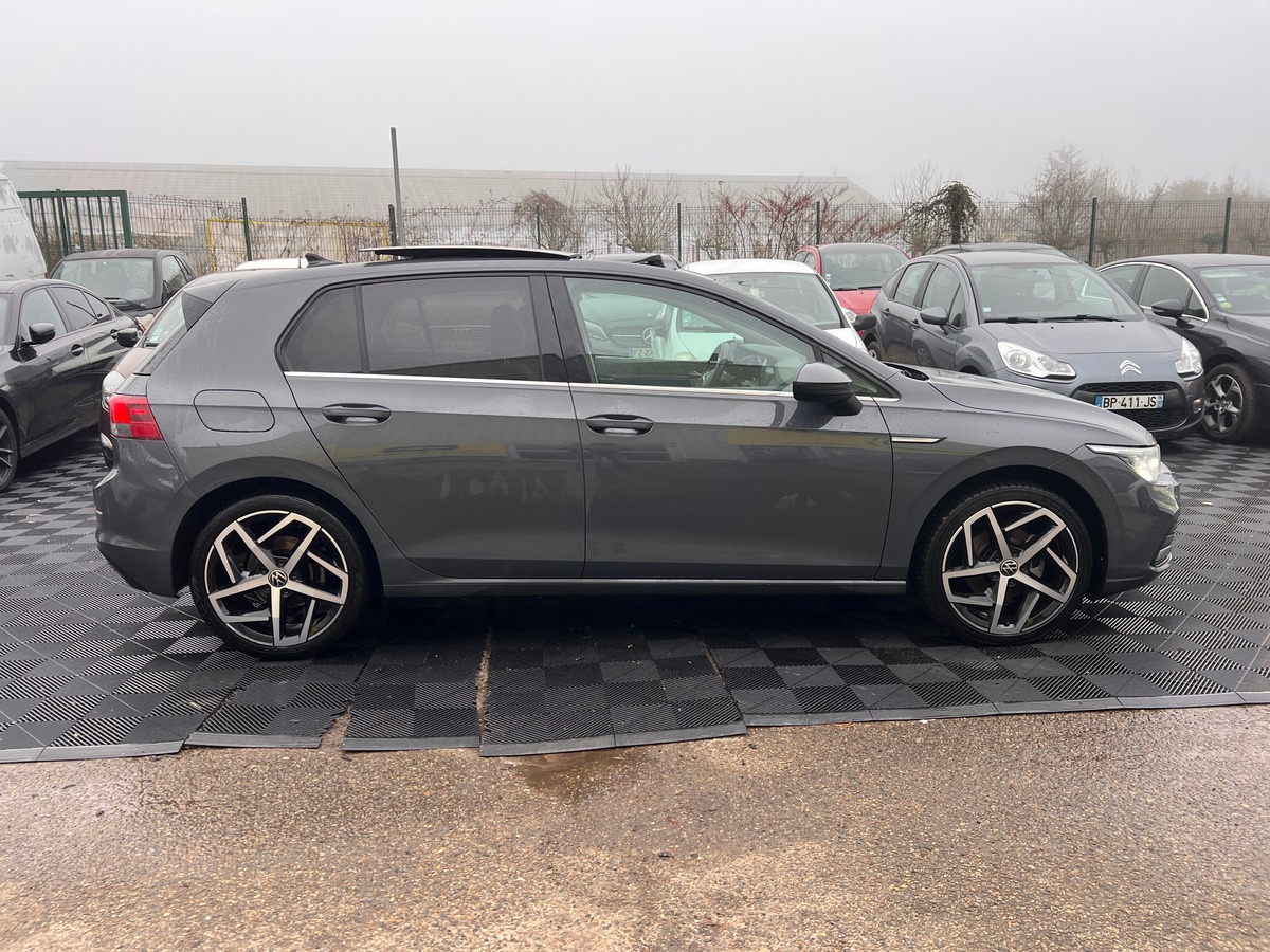 Volkswagen Golf VIII 2.0 TDi 150 cv Boîte auto - TOIT OUVRANT - ENTRETIEN COMPLET - SIEGE ELECTRIQUE