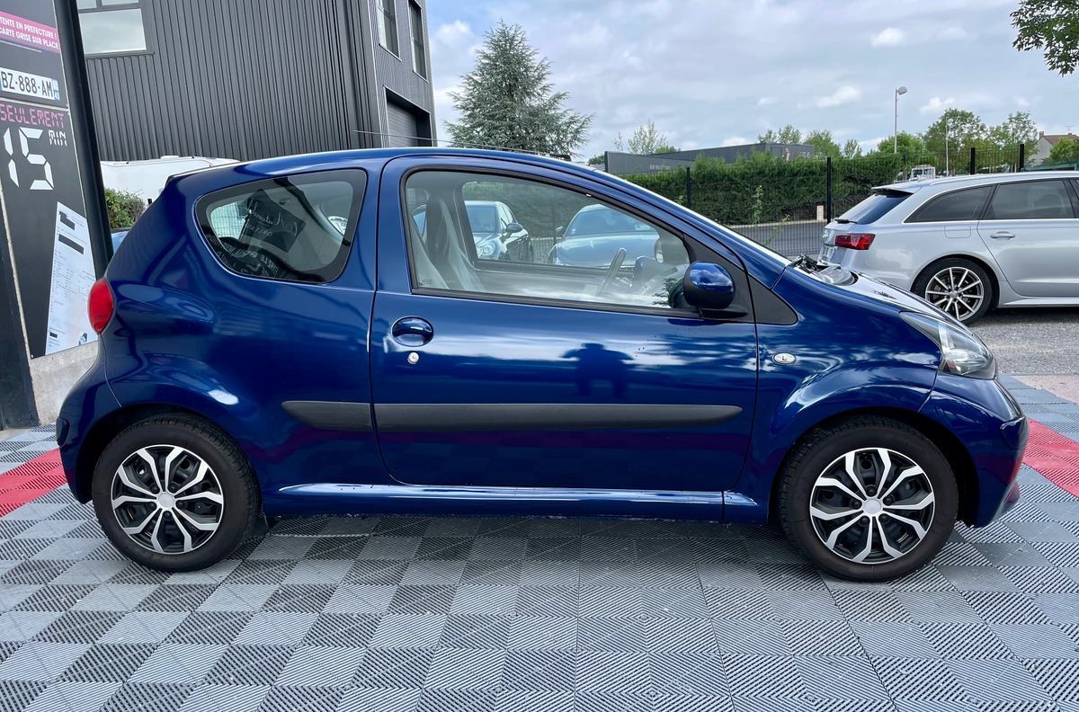 Toyota Aygo II 1.0 VVTI 69 ch Pack Confort