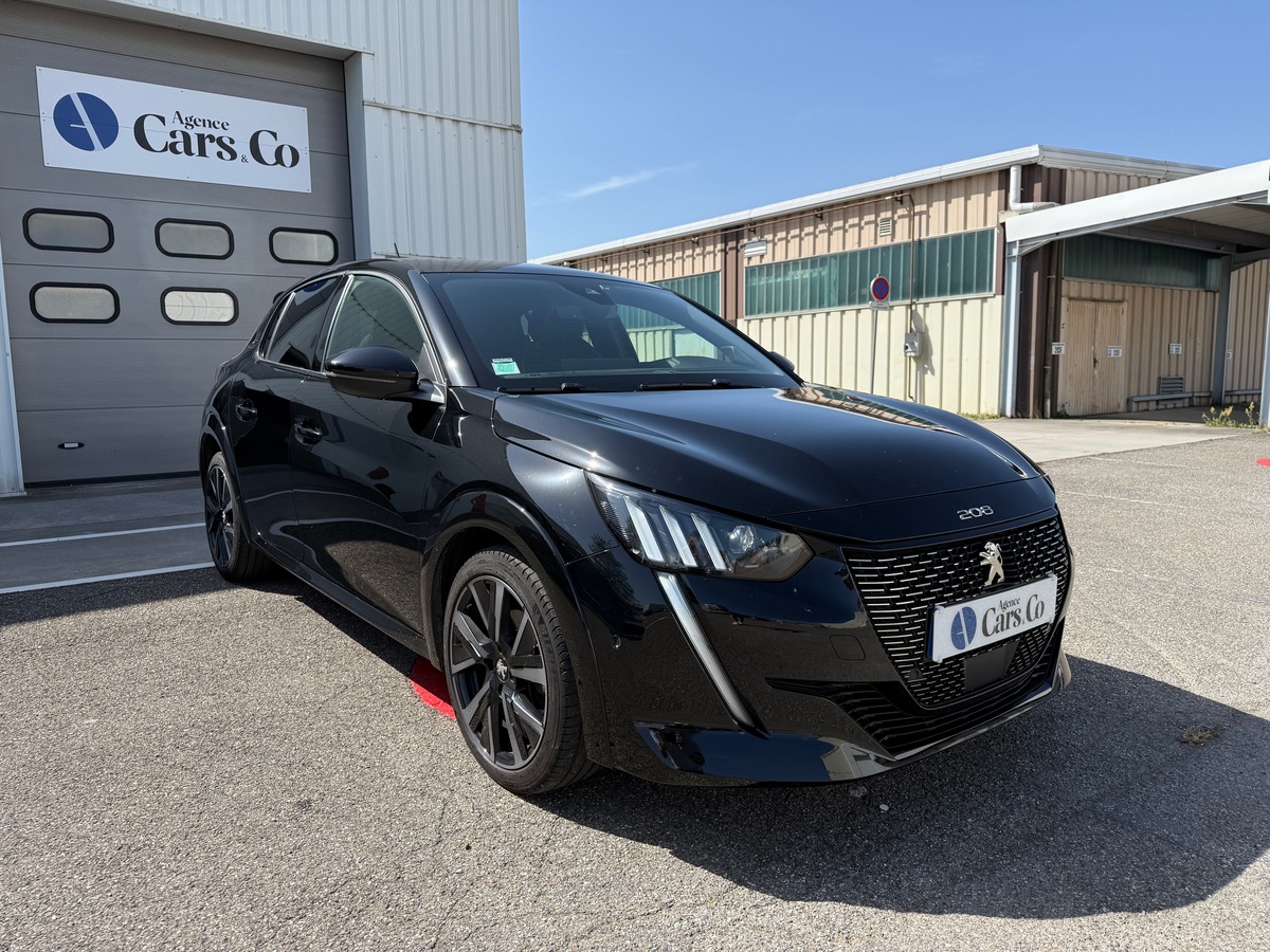 Peugeot 208 1.2 PureTech 130 ch GT Line EAT8, Toit Panoramique, I-Cockpit, Camera de recul