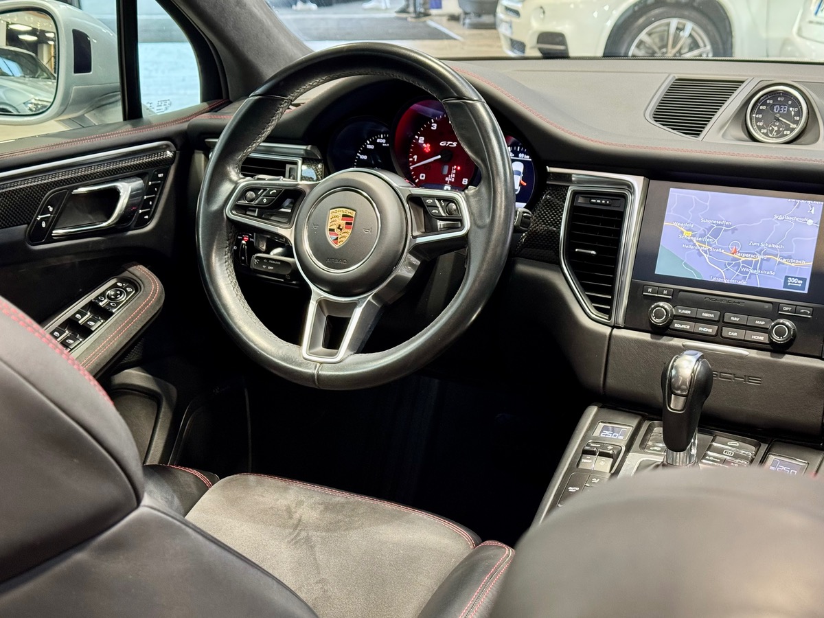 Porsche Macan GTS 3.0 360 PDK7 Options+++ a