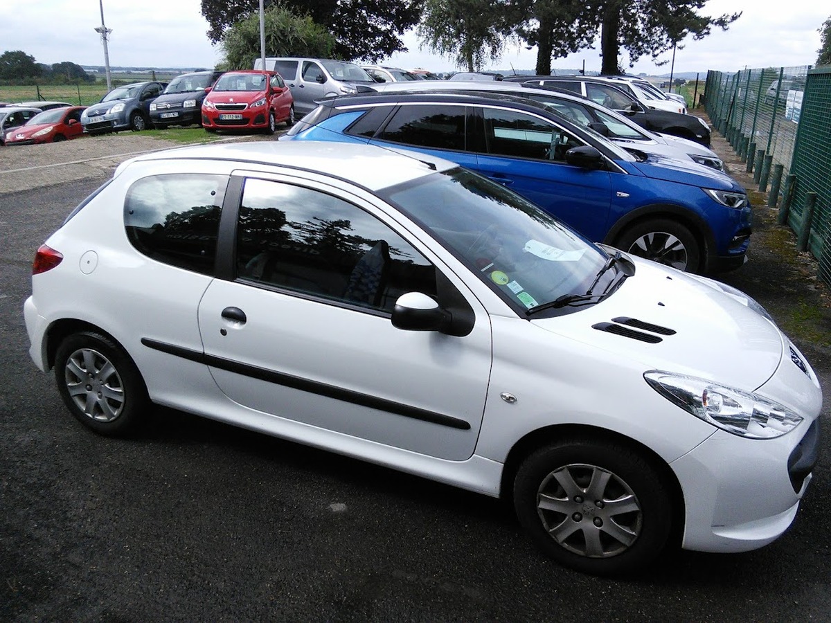 Peugeot 206 + 1.1 URBAN 60 CLIM