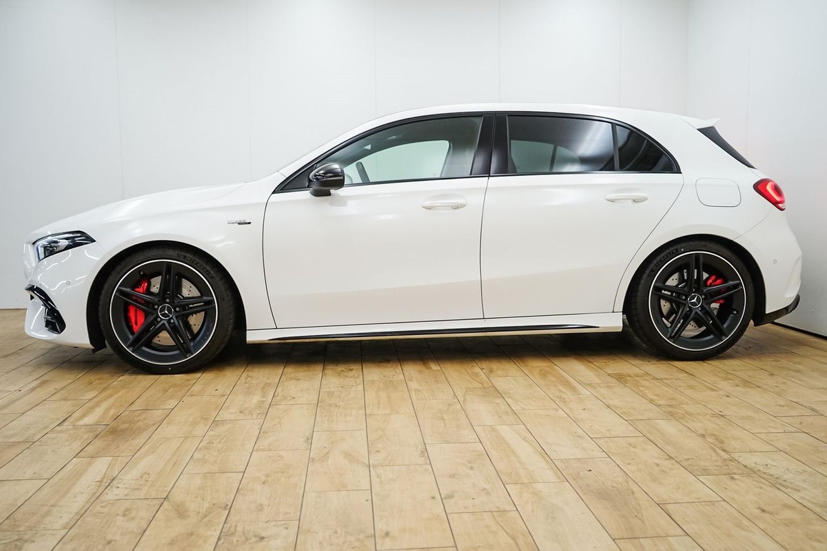 Mercedes-Benz Classe A IV 45 AMG 421ch S 4Matic+ 8G-DCT Speedshift AMG