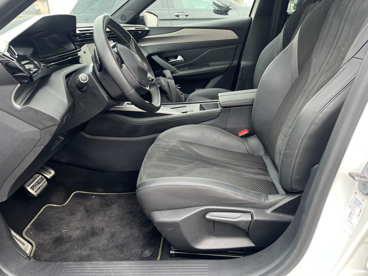 Peugeot 308 III 1.5 BLUEHDI 130 S&S GT EAT8