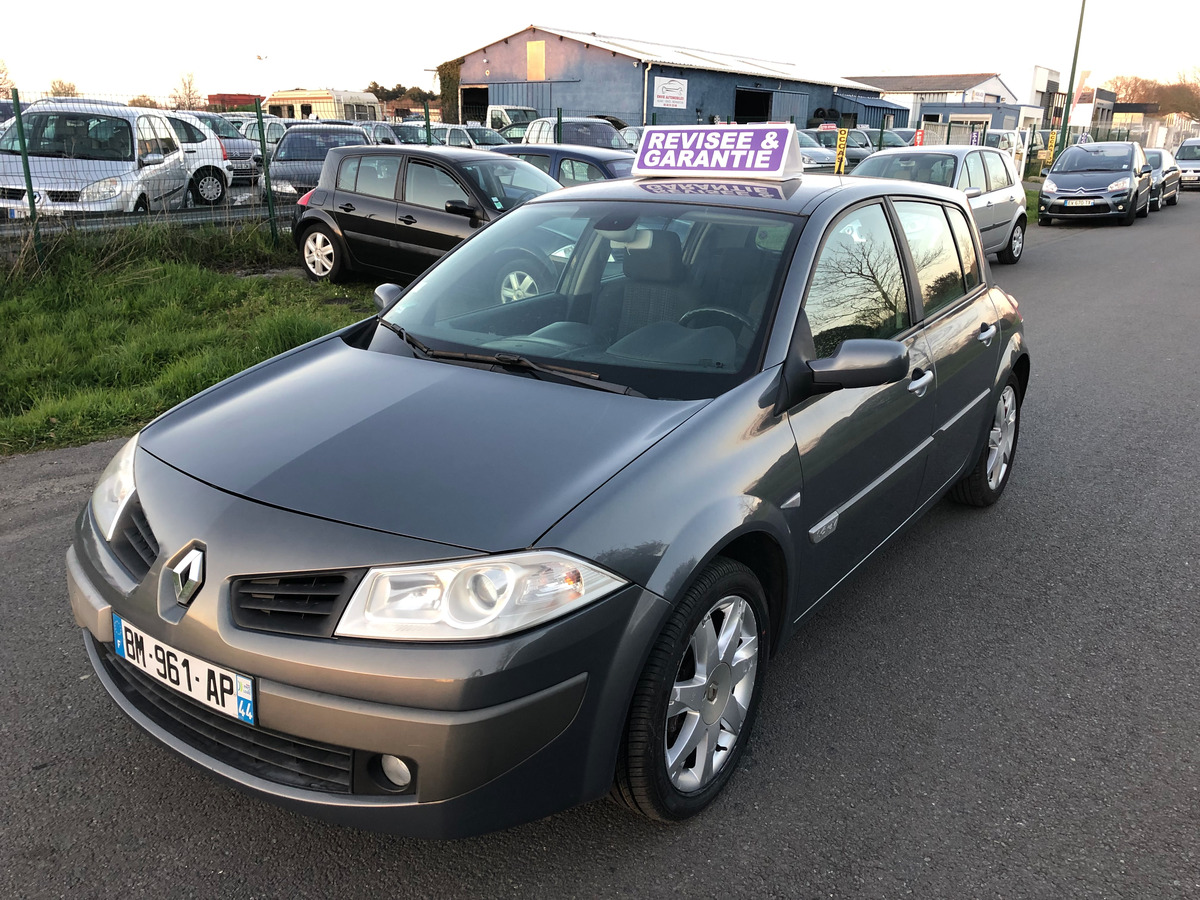 RENAULT Megane 1.6 CONFORT AUTHENTIQUE 106 417 KMS