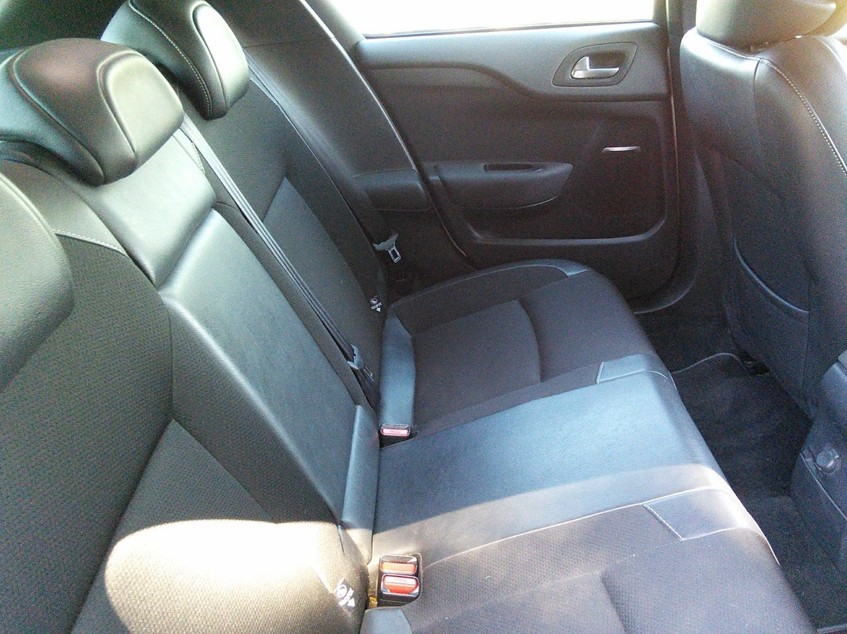 Citroën DS4 2.0 HDi  136