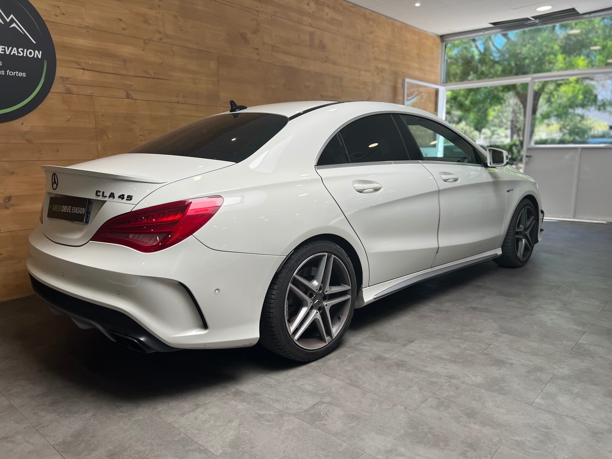 Mercedes-Benz CLA 45 AMG 4MATIC // ENTRETIEN FULL MERCEDES