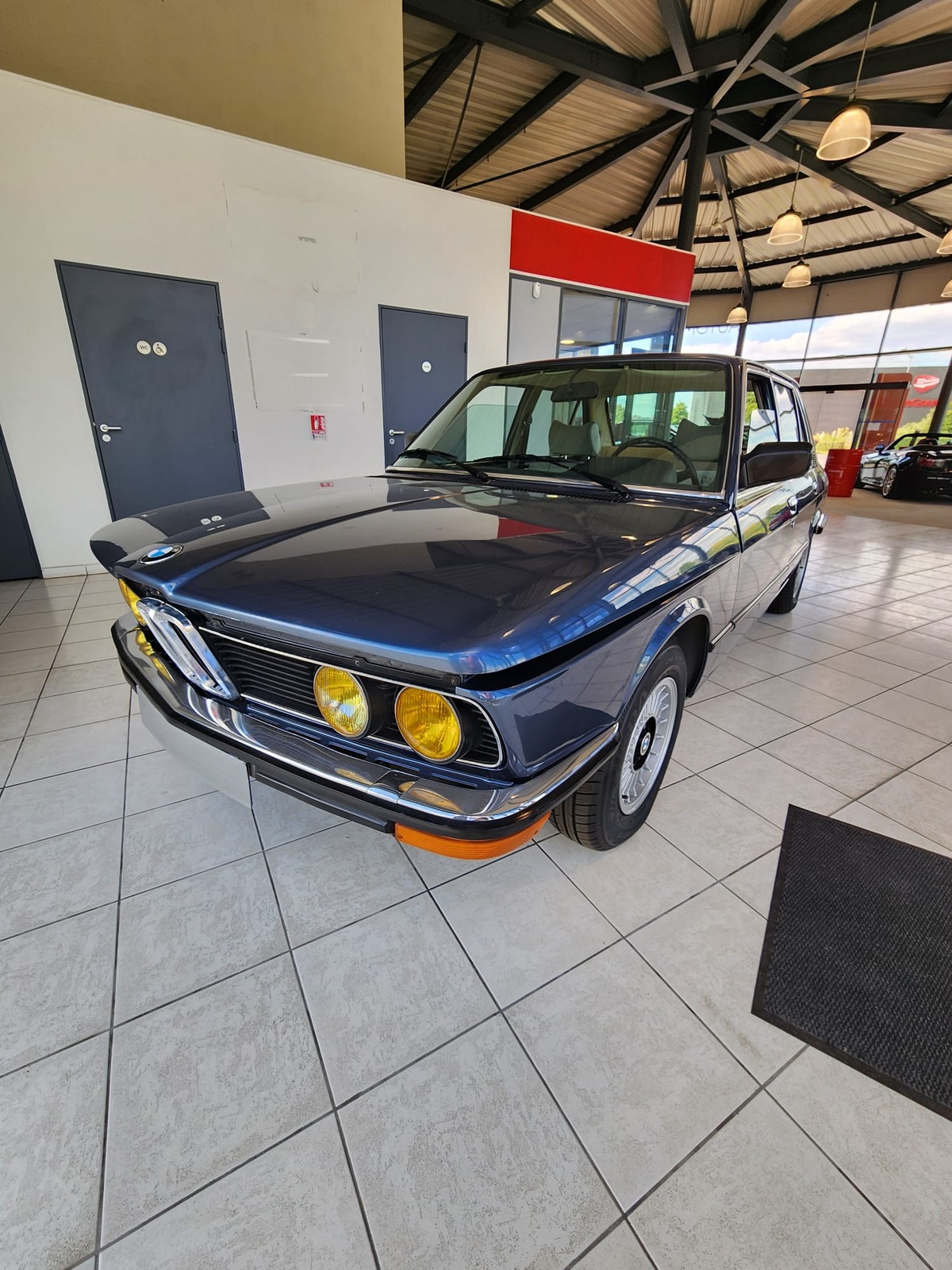 Bmw Série 5 518i -90CV