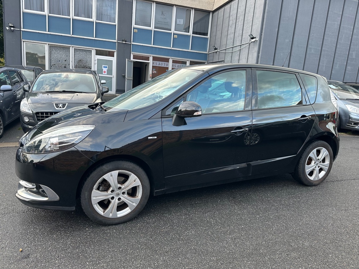 RENAULT Scenic 1.5 DCI 110 CH 1er main Boses 4XSans frais CBL