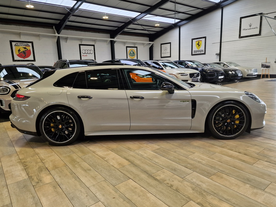 Porsche Panamera Spt Turismo 4 E-HYBRID 462 PLATINIUM EDITION PHASE 2 B