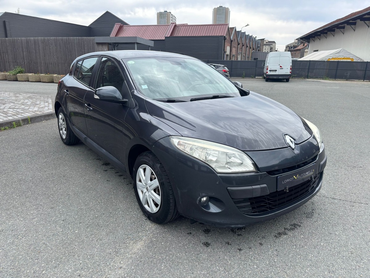 RENAULT Megane III E85 EXPRESSION - Révisée - Garantie
