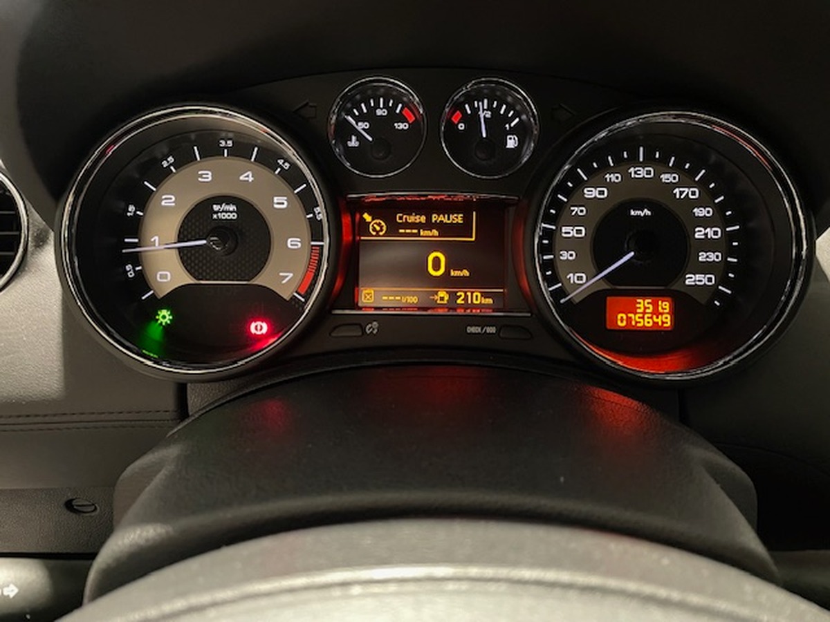 Peugeot RCZ 1.6 THP 200CV