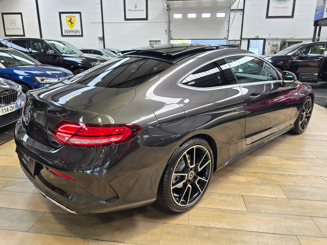 Mercedes-Benz Classe C 200 COUPE PHASE 2 AMG LINE 184 // TOIT OUVRANT / BURMESTER