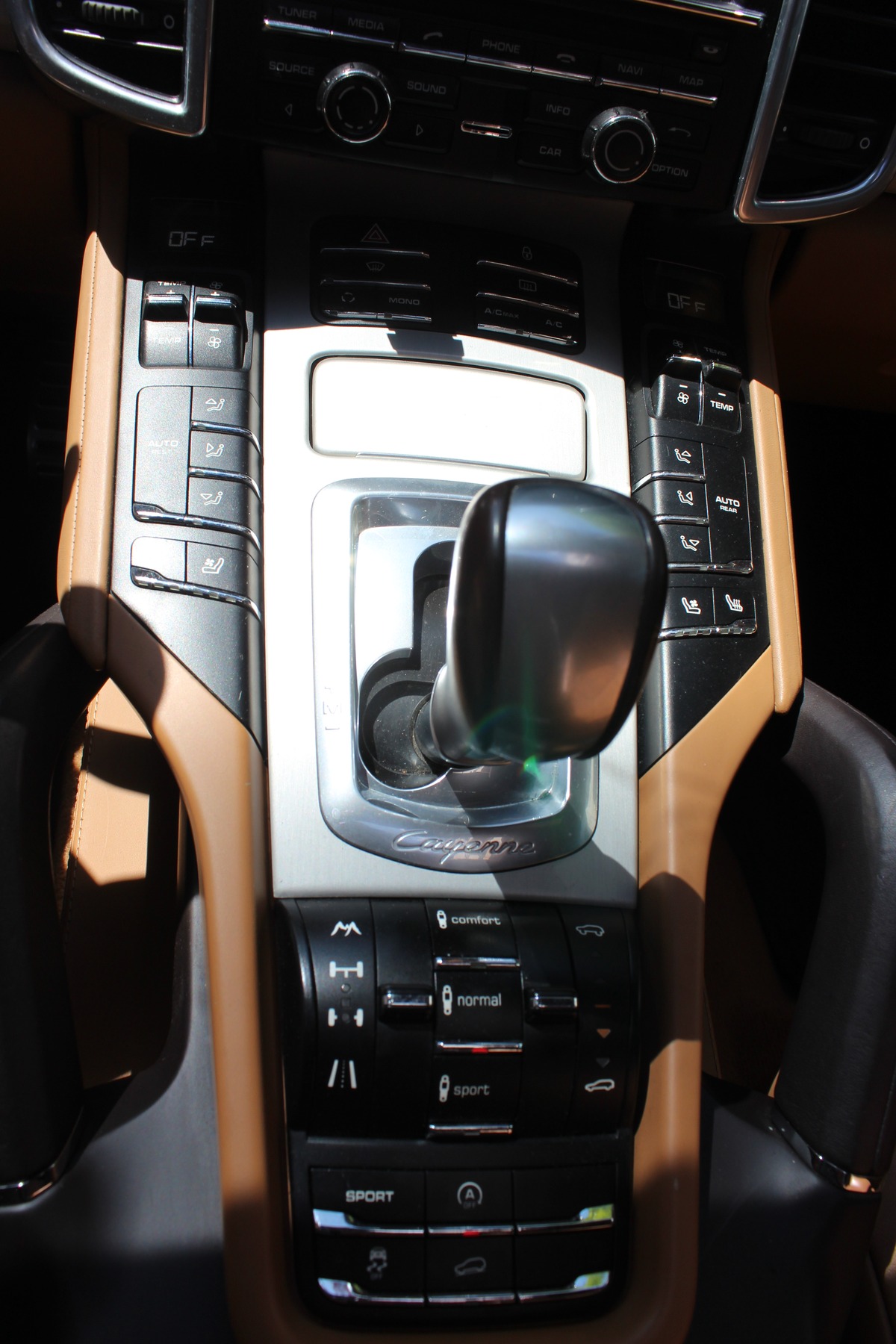 Porsche CAYENNE TURBO S Boîte automatique - II 4.8 V8 500 TURBO TIPTRONIC