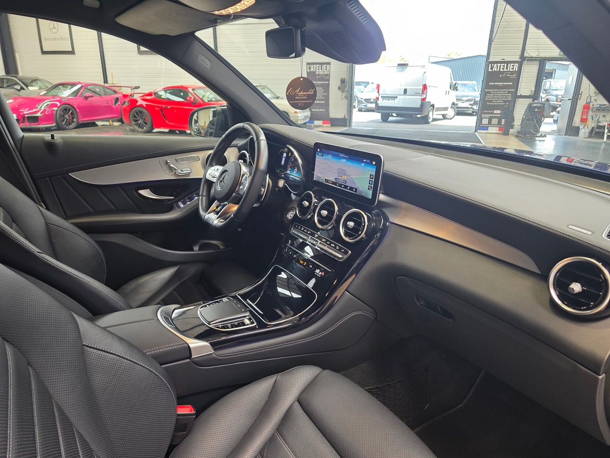 Mercedes-Benz Class GLC 3.0 43 AMG 390 PHASE 2 // SIEGES CHAUFFANTS / VENTILES // CAM / 21
