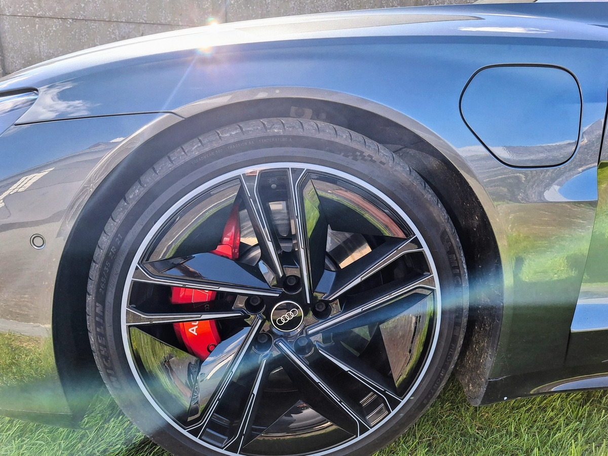 Audi GT e-tron GT RS