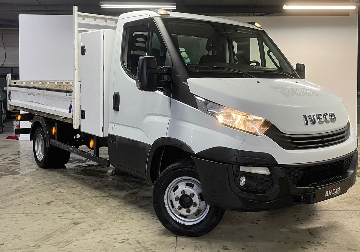 Image: Iveco 35C14 Daily 2.3 136 CH BENNE